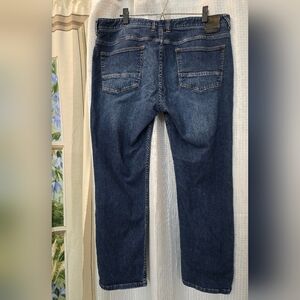 Tommy Bahama Jeans Mens 38 x 30 Blue Carmell Vintage Whiskered Straight Leg Logo